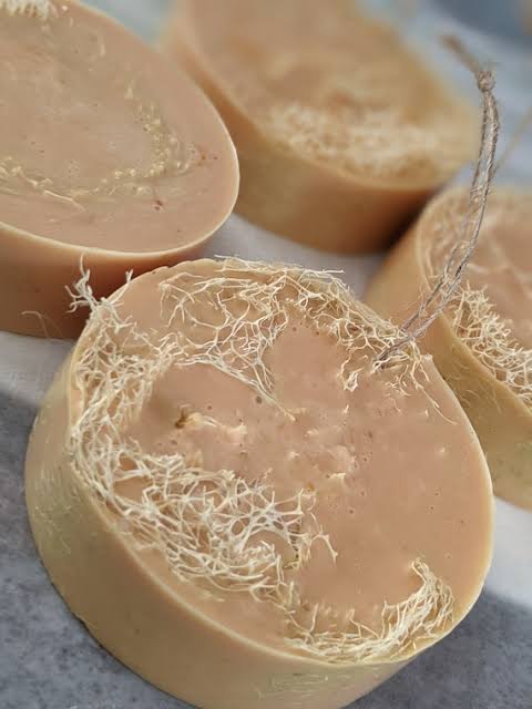 Multanimitti loffa soap
