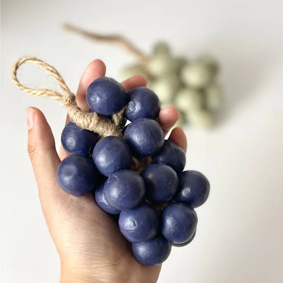 Hanging decorative soap