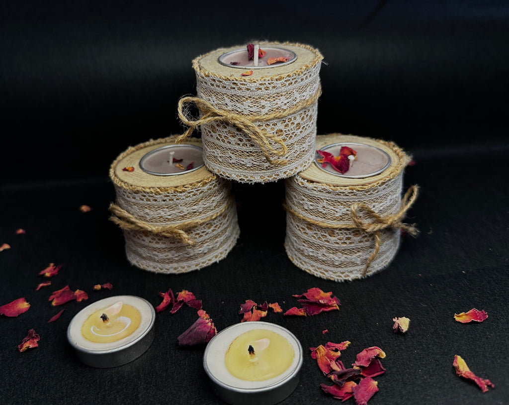 Tea light candle with holder