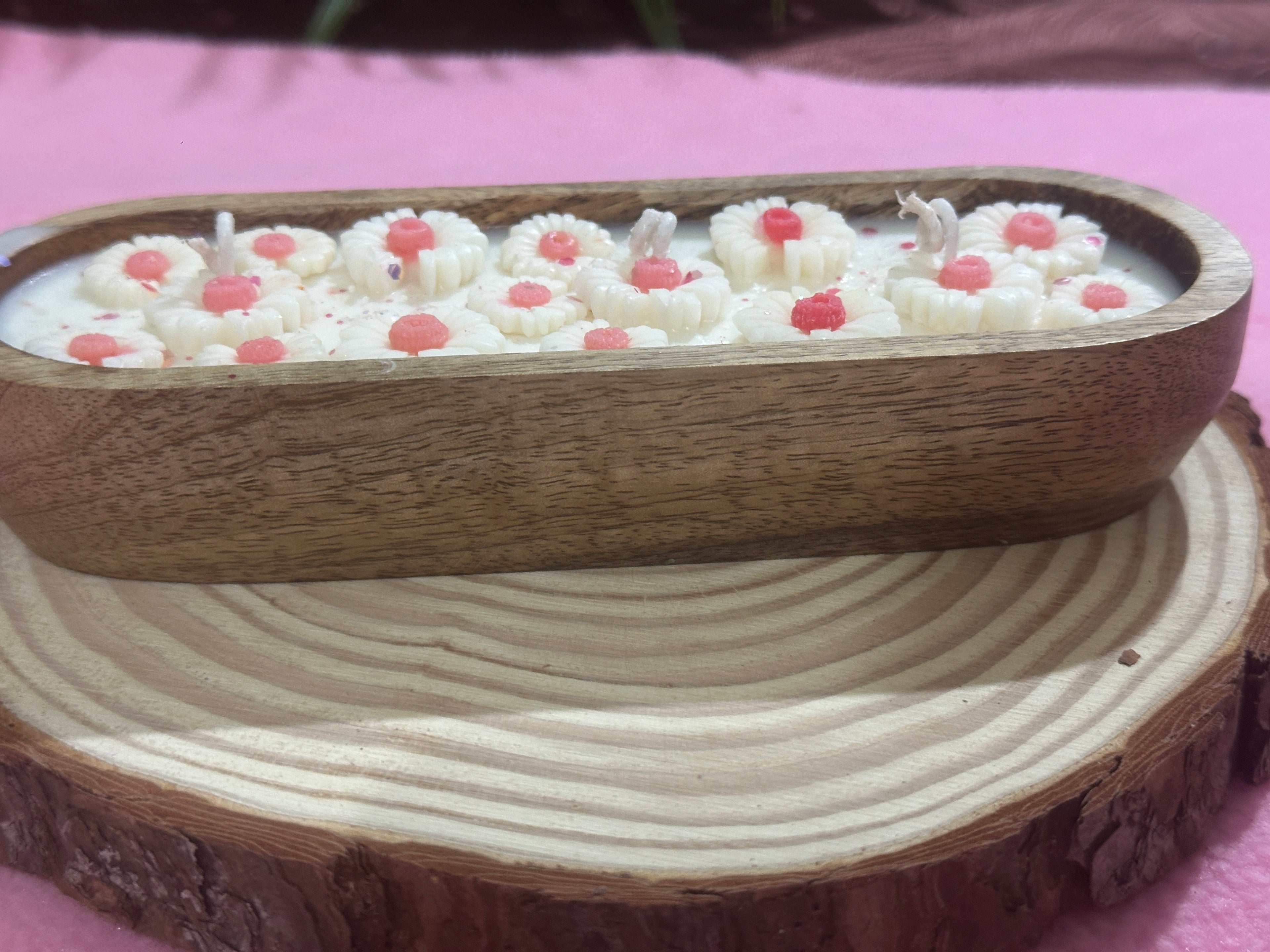 Wooden jar flowers candles