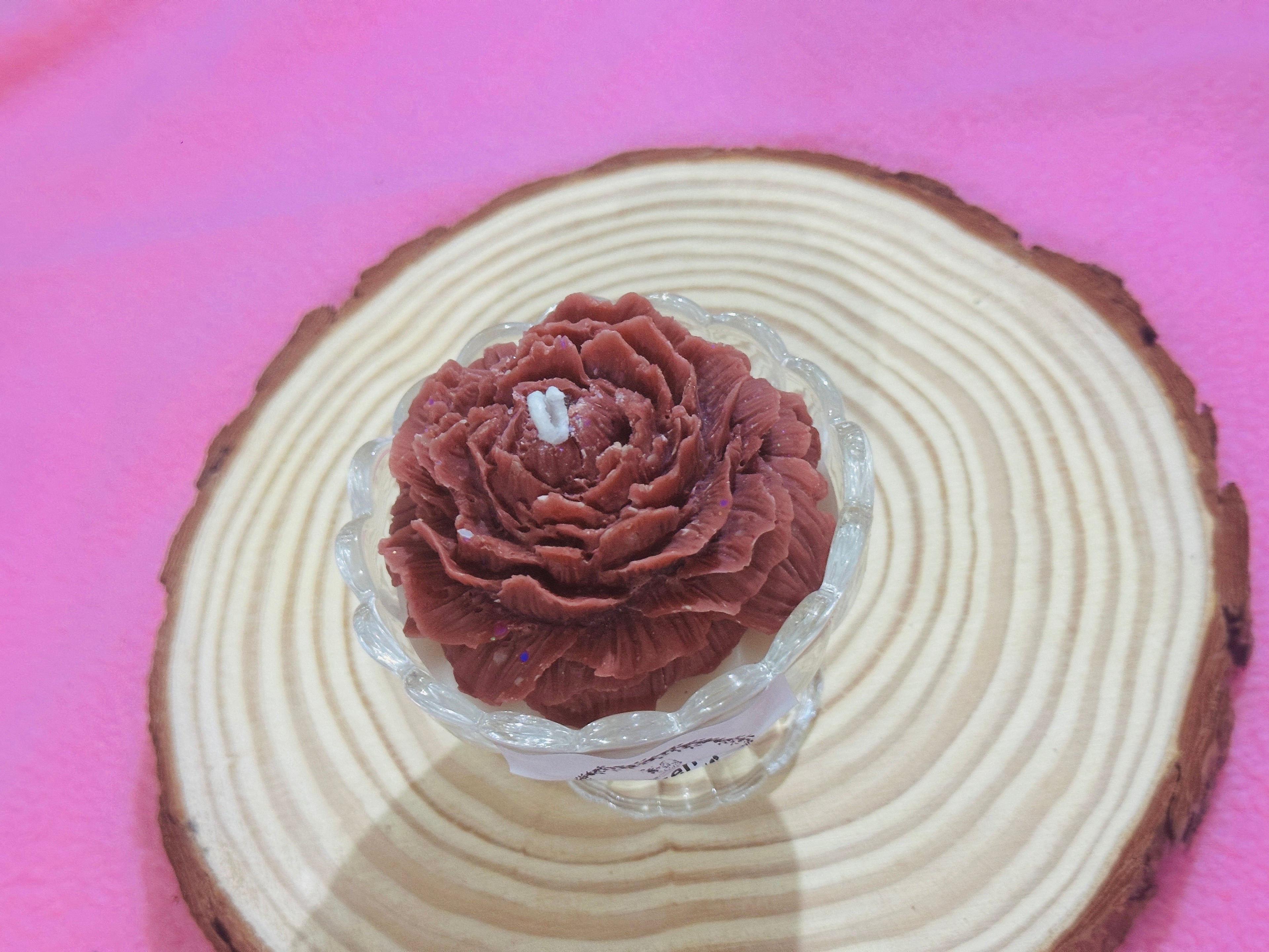 Lotus in jar candle