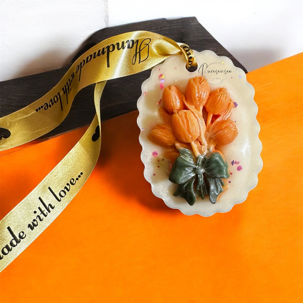 Floral wax sachets