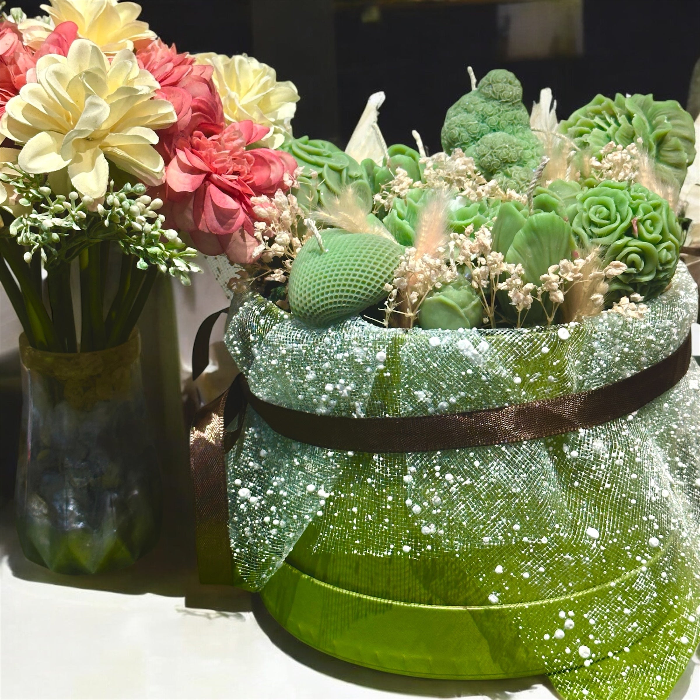 Candle gift box