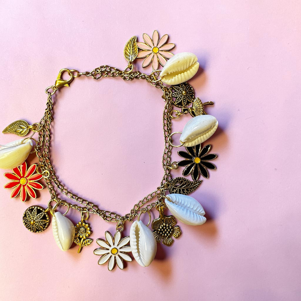 Charm bracelet